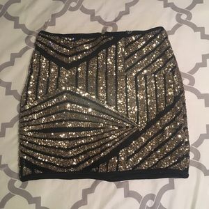 Gold & black sequin mini skirt